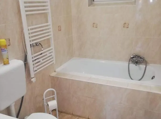 Napfuerdo 公寓 埃格尔